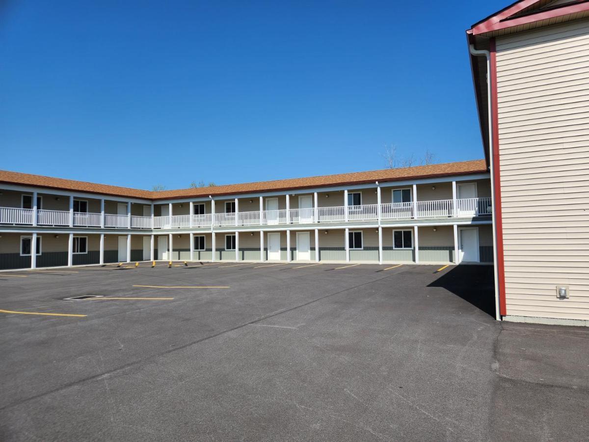 Stay Inn And Suites Niagara Falls Esterno foto